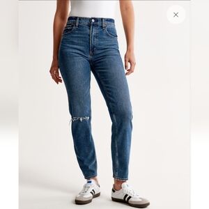 Abercrombie & Fitch High Rise Mom Jean size 4L